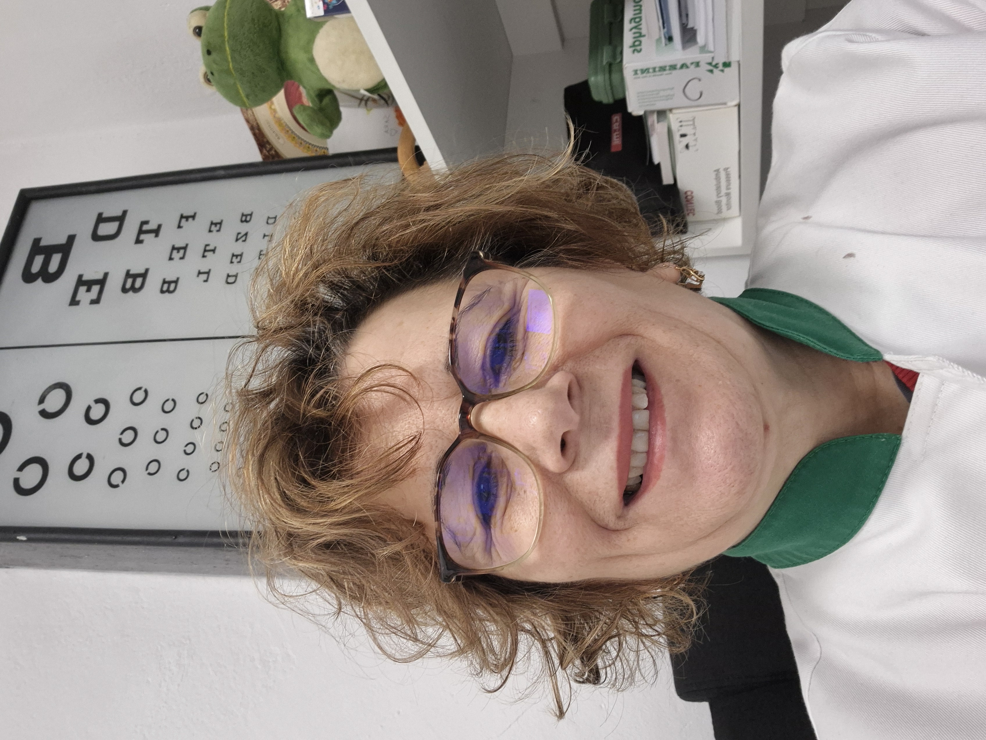 Dr. Anusca Clitan